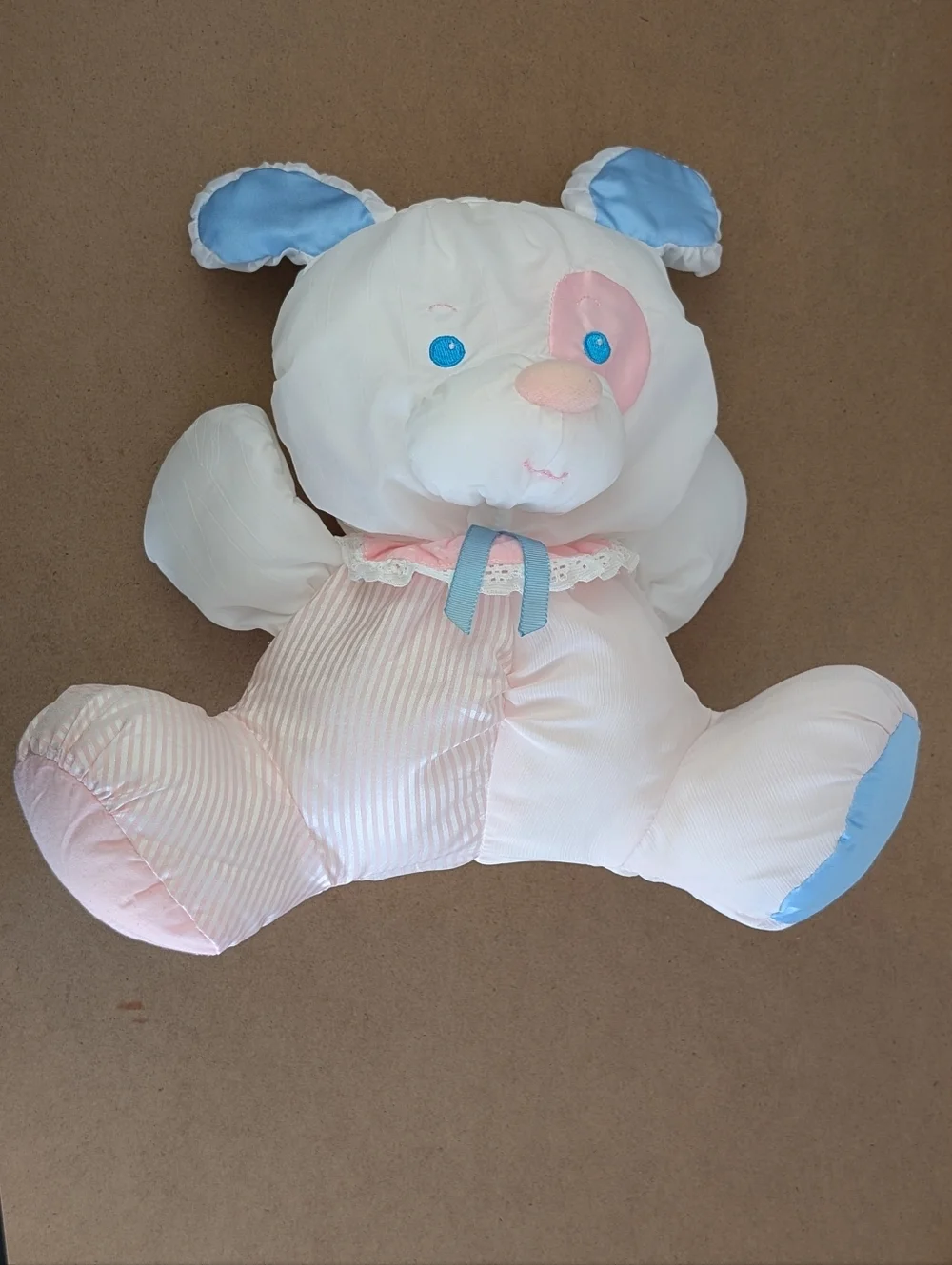 Vintage 1983 Puffalump Puppy Fisher-Price White, Pink, & Blue Nylon Toy Rattle - Picture 7 of 16
